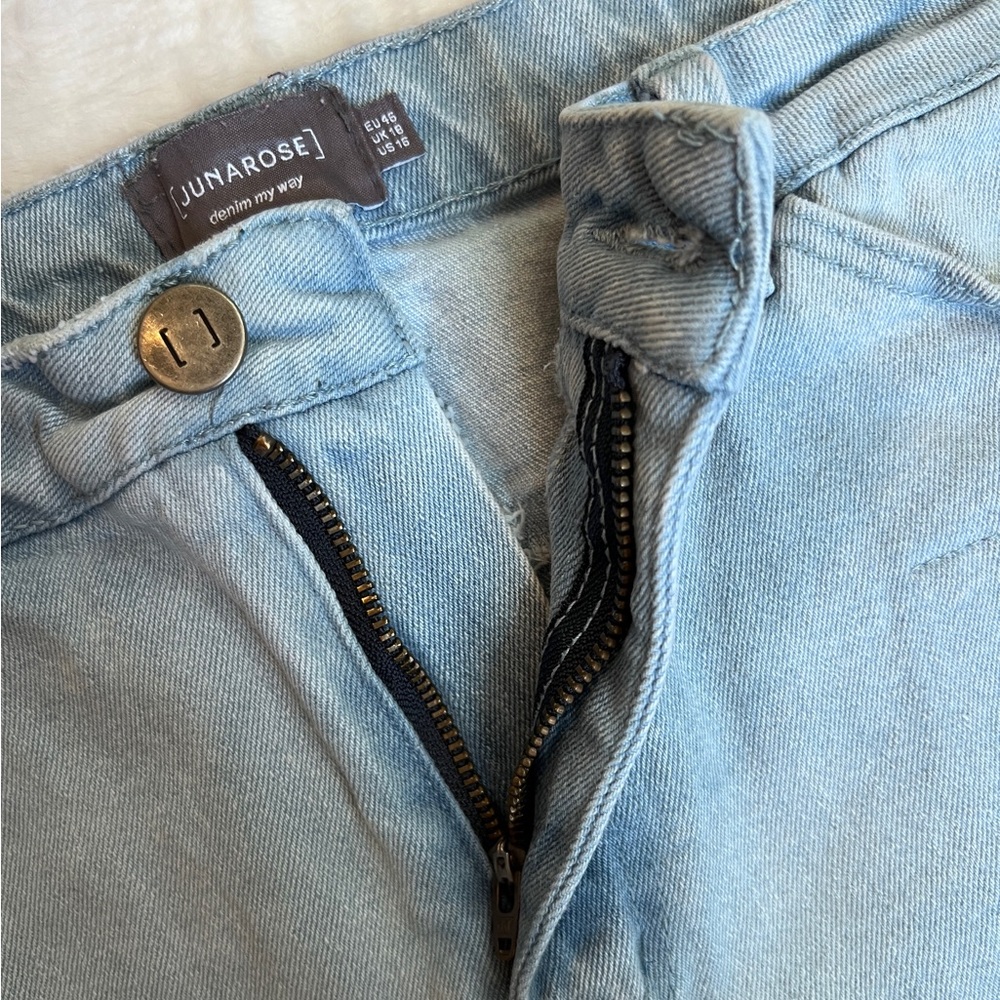 Short jeans 👖 - Picture 5 of 8